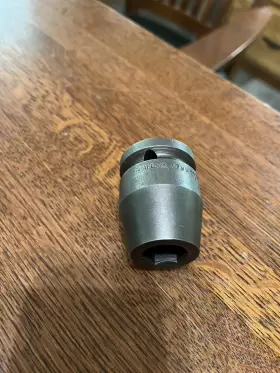17MM17 APEX Standard Socket Square Drive #3