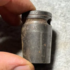 M5E16 APEX Point Magnetic Impact Socket Drive #3