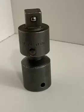 MF62B APEX Swivel Socket