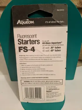 015905651011 AQUEON Starters Aquarium Hood Nos #2