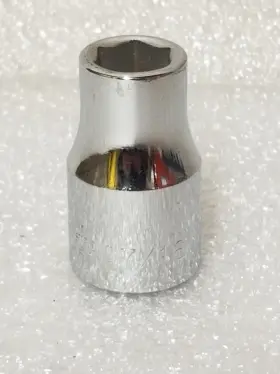 12-014 ARMSTRONG Drive Standard Socket