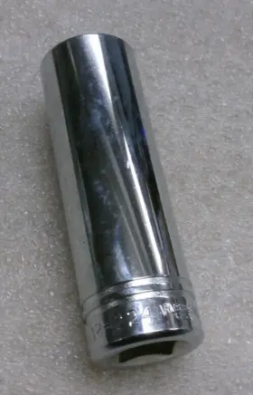 12-224 ARMSTRONG Drive Point Socket