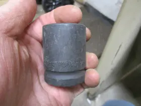 48-023 ARMSTRONG Nos Drive Point Shallow Impact Socket