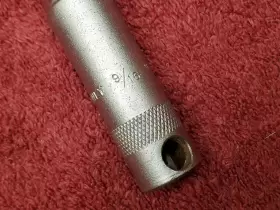 LD18 BONNEY Socket Drive Point #3