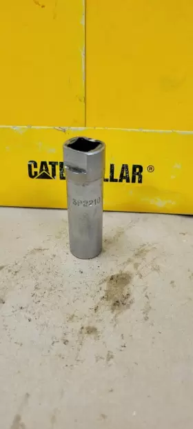3P2210 CAT Socket Caterpillar