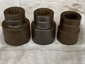 1-7-16 CHICAGO PNEUMATIC Spline Drive Hex Sockets Set
