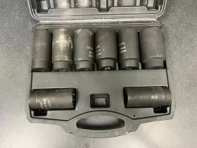 HR976 CORNWELL TOOLS Axle Nut Socket Set #3
