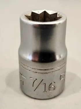 44221 CRAFTSMAN Drive Point Dual Line Socket Single