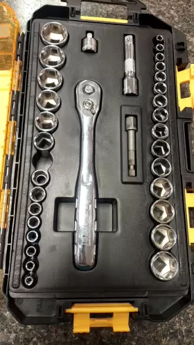 70105426 DEWALT Drive Socket Set #2
