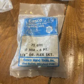 726111 EASCO Drive Point Flex Socket