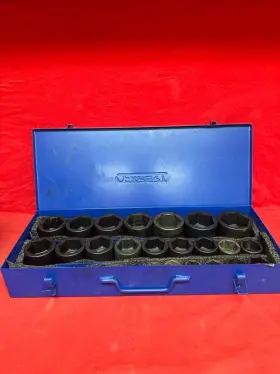 E041200 EXPERT Tools Drive Impact Socket Set