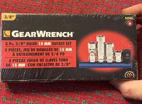 80946 GEARWRENCH Drive Point Socket Set