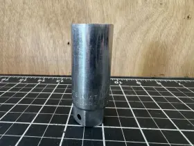 999409R1 INTERNATIONAL HARVESTER Socket