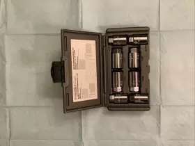 41760 KD Service Stud Removal Kit