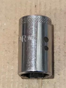 V6-16MMR MAC TOOLS Drive Point Socket #3