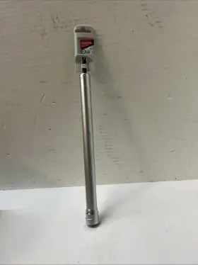B-43365 MAKITA Hollow Socket Nutsetter Hex Shank Point