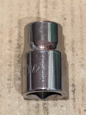 B10M2 MATCO Drive Point Socket #3