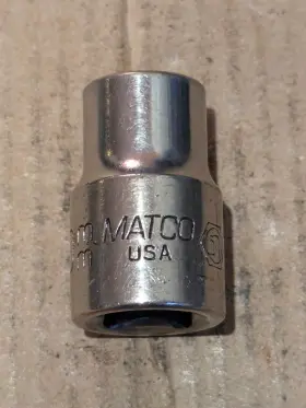 B10M2A MATCO Drive Point Socket