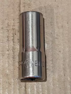 BI10M6 MATCO Drive Point Semi Socket #2