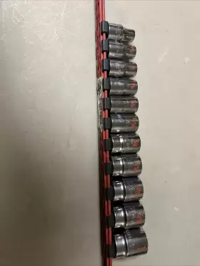 SC112TA MATCO Drive Point Socket Set Applied
