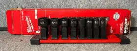 49-16-1640 MILWAUKEE Insider Box Ratchet Socket Set
