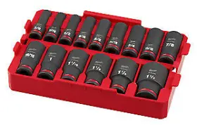 49-66-6817 MILWAUKEE Electric Tools Shockwave Impact Socket