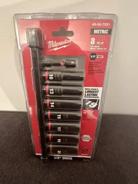 49-66-7021 MILWAUKEE Shockwave Impact Socket Set
