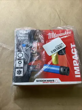 49-66-7834 MILWAUKEE Impact Socket Set Lug Nut Wall