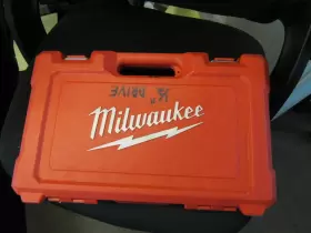49667012 MILWAUKEE Tool Impact Socket Set Drive #2