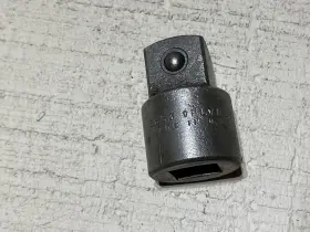 5853 PLOMB PROTO Socket Adapter Female Male