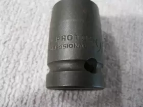 7418PKM PROTO PROFESSIONAL Magnet Impact Socket
