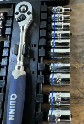 64537 QUINN HAND TOOLS Drive Socket Set #2