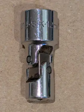 43812 SK PROFESSIONAL TOOLS Drive Point Flex Joint Socket