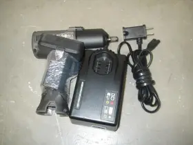 CT861GM SNAP-ON Micro Impact Wrench Gun Batt Charger