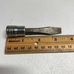 F31E SNAP-ON Tools Screwdriver Bit Socket Drive Flat Tip