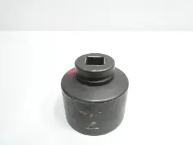 IM-943 SNAP-ON Socket