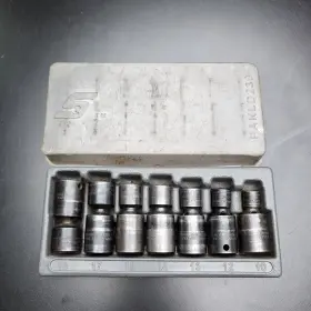 IPFM10B-IPFM18B SNAP-ON Swivel Joint Impact Socket Set Point