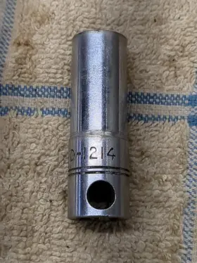 BD1214 WILLIAMS Socket Drive Point Cross Hole #3