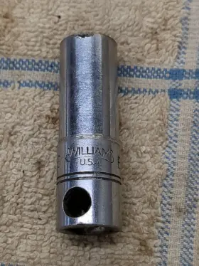 BD1214 WILLIAMS Socket Drive Point Cross Hole