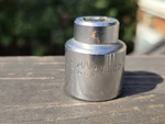 Mac Tools 1/2" Drive 15/16" Socket 12pt Chrome V302. Fixed Price $6.99.
