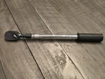 Snap-on 3/8 Drive Interchangeable Head 30 - 300 In Lb Preset Torque Wrench. Fixed Price $110.00.