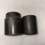 Snap On 1 1/4" And 1" Impact Sockets / Used. Fixed Price $27.99.