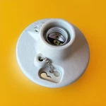Leviton Porcelain Lampholder W/ Pull Chain & Outlet 14-9726-c 2 Units. Fixed Price $19.35.