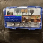 New Dremel 686-01 31-piece Sanding / Grinding Accessory Kit. Fixed Price $13.00.
