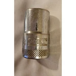 Dewalt 5/8" Deep Socket 3/8" Drive 6-point Chrome 88-766d Knurled Grip. Fixed Price $5.40.